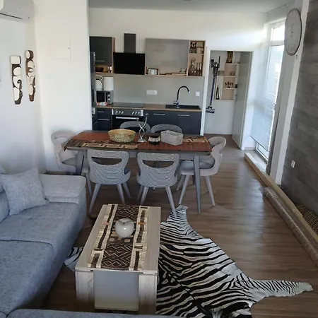 Africa Apartment Makarska